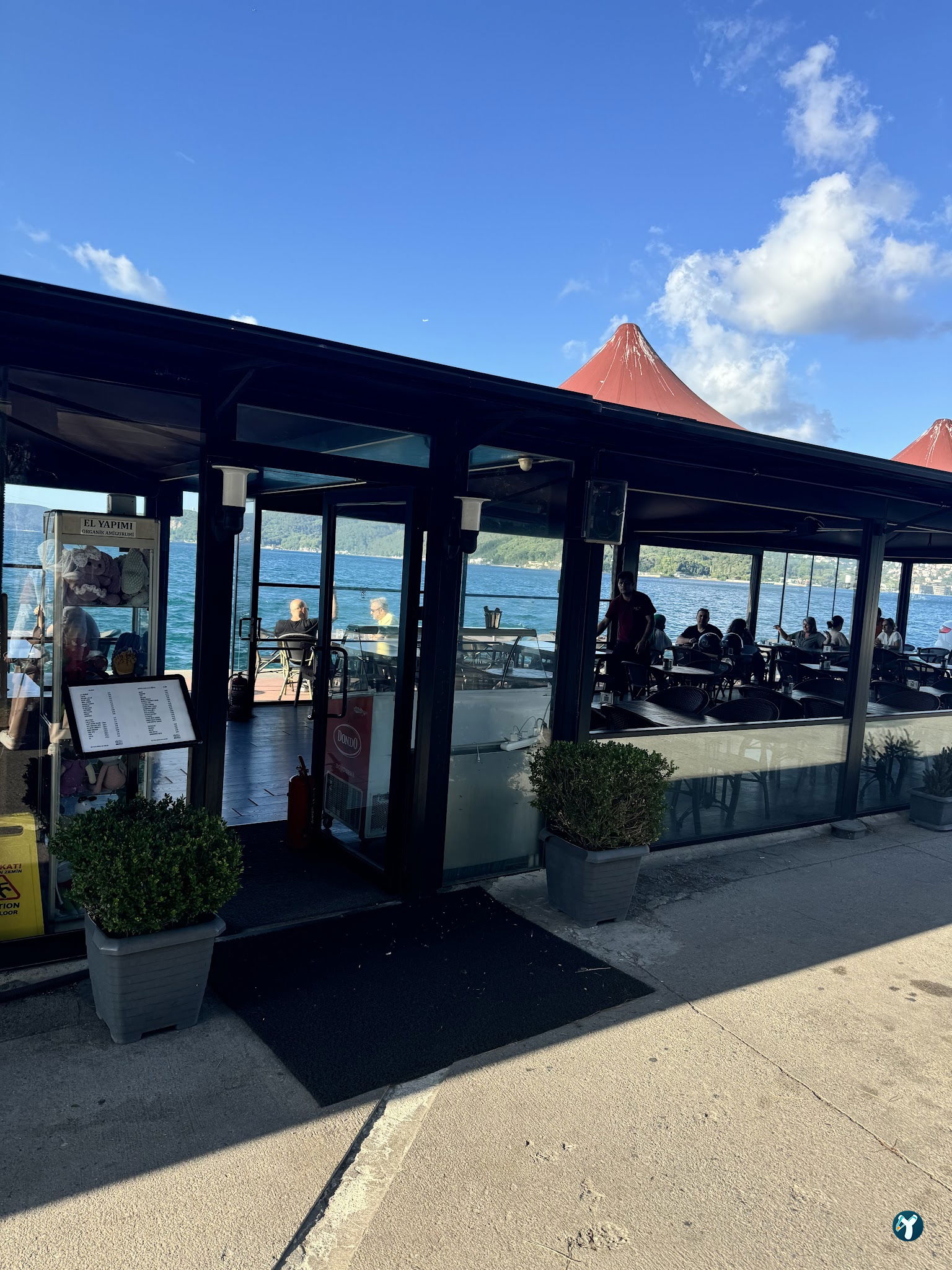 Hayrola Cafe