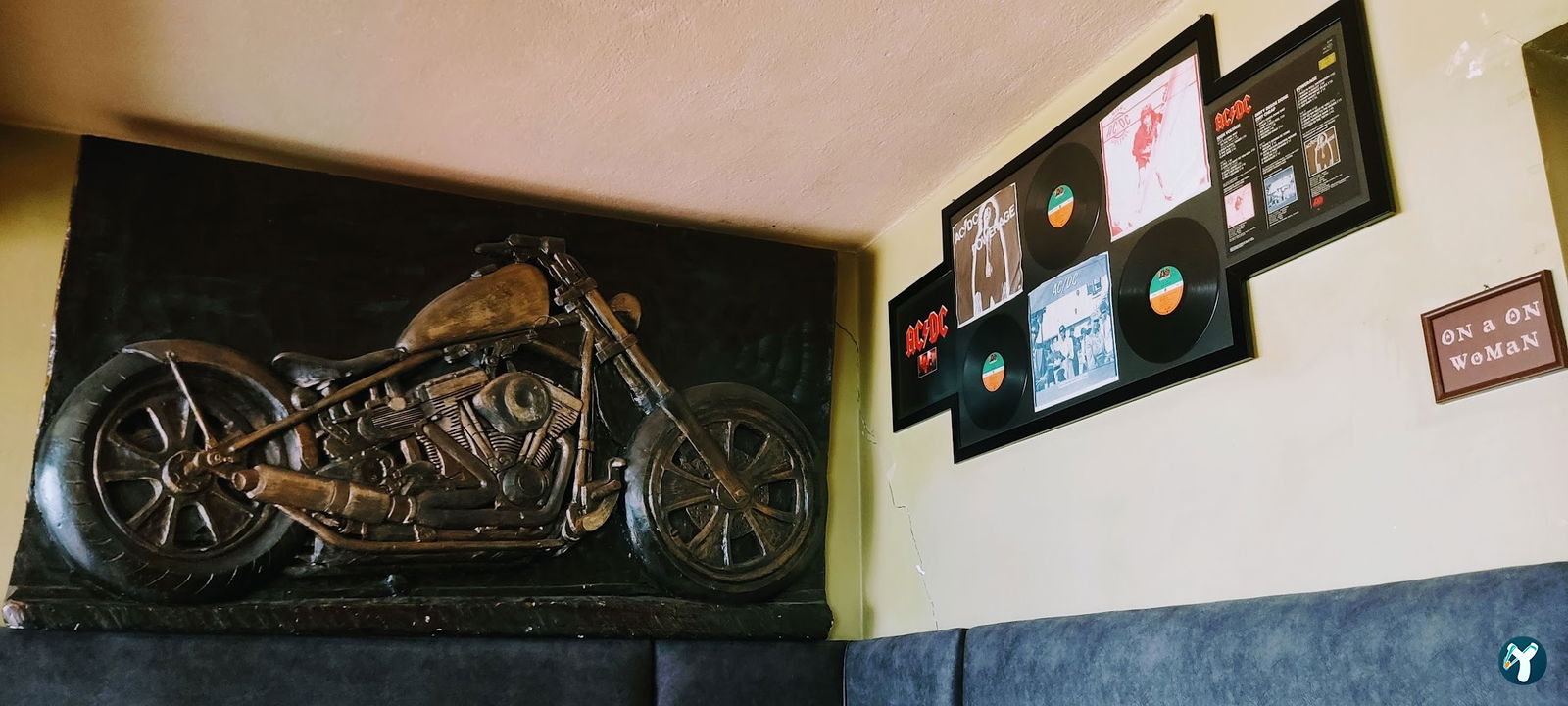 On A On Rock Cafe