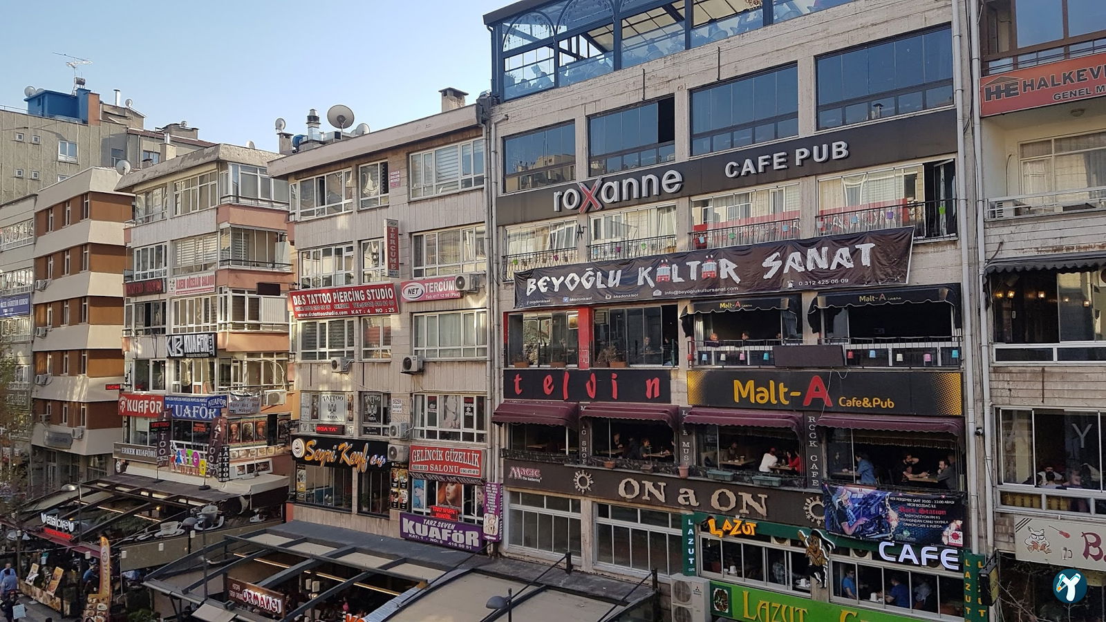 On A On Rock Cafe