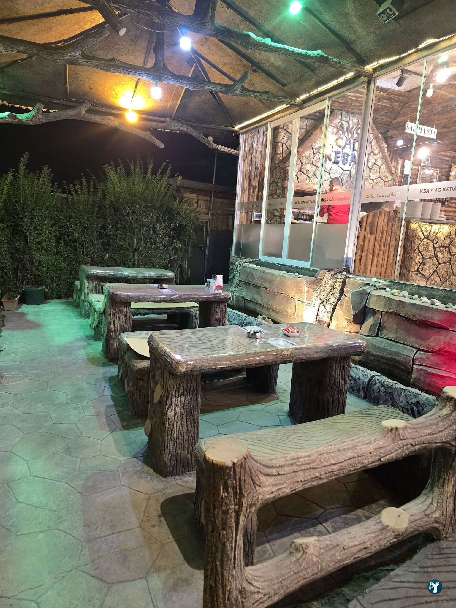 Aksa Erzurum Cağ Kebabi