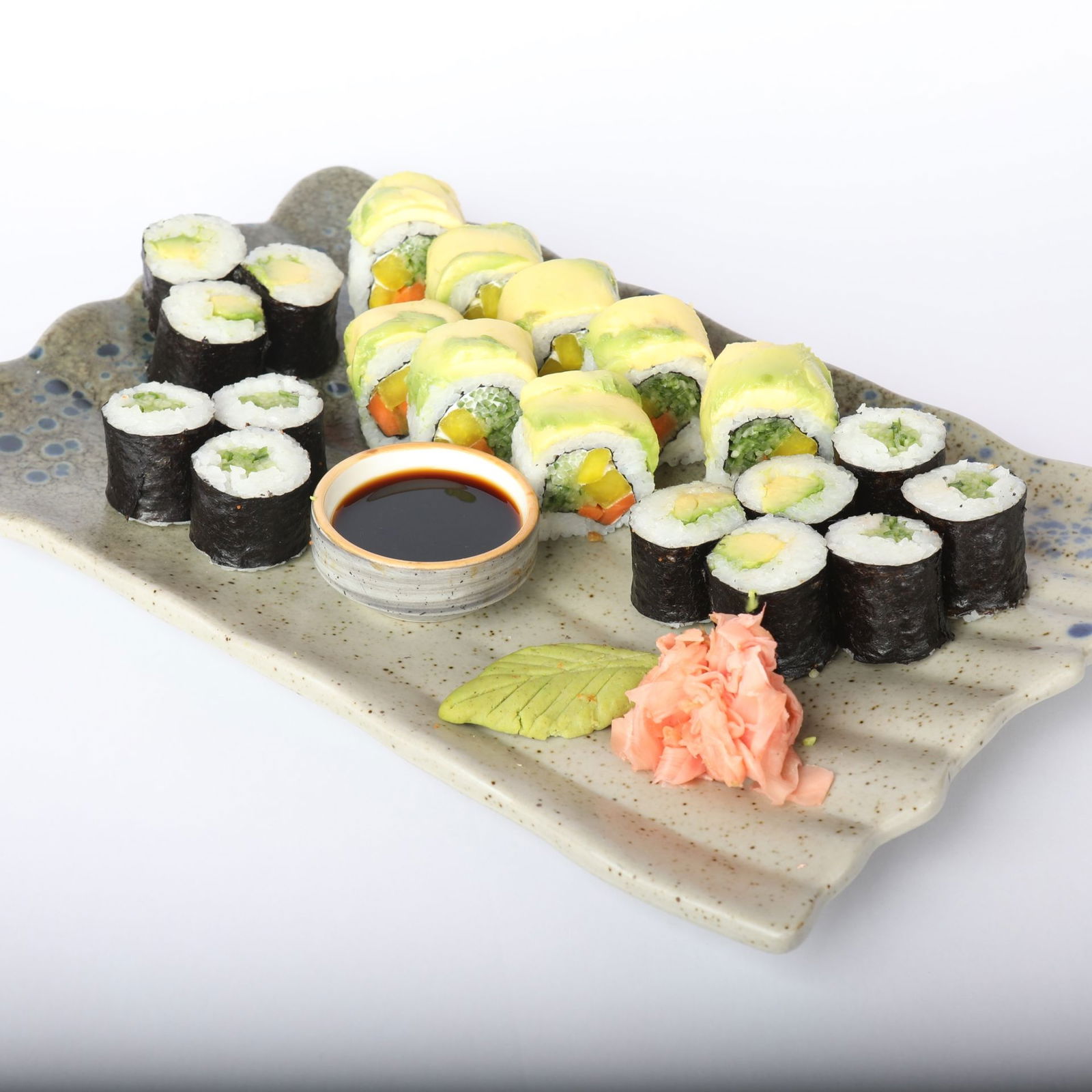 Vejetaryen Sushi Menü (20 Pcs.)
