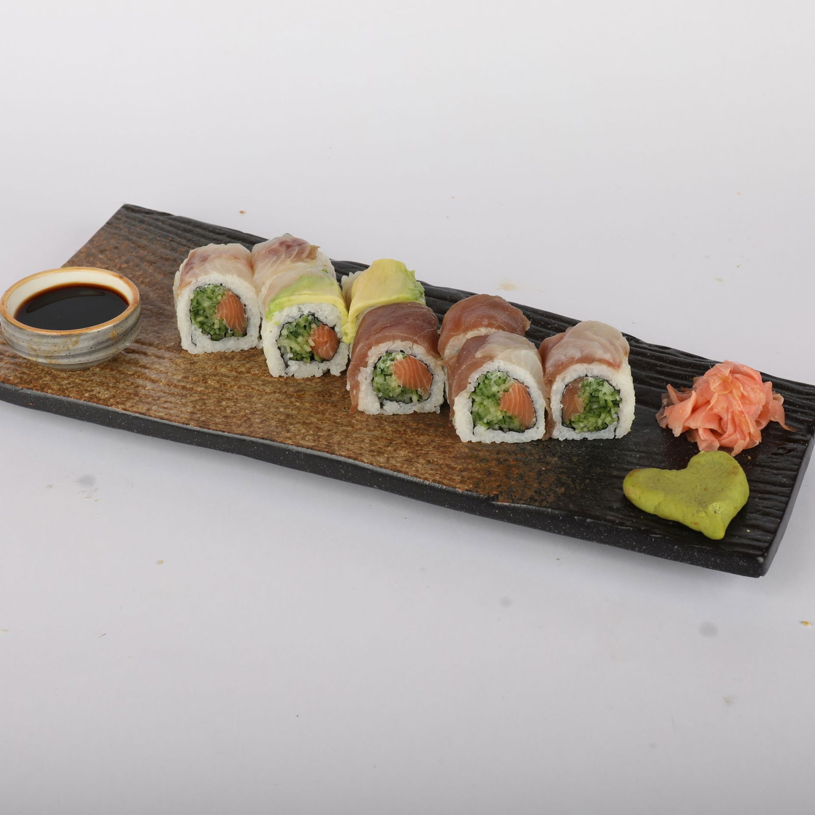 Salmon Rainbow Roll (8 pcs.)