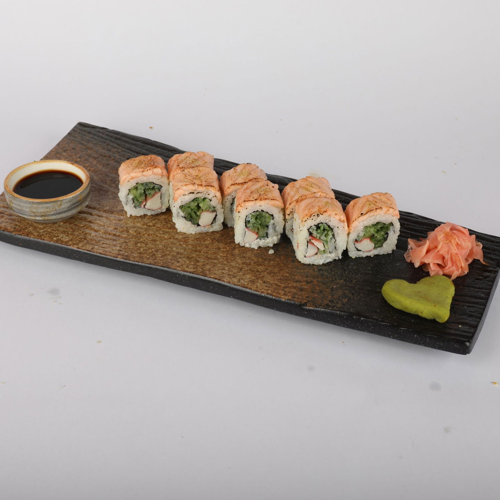 Hot Canadian Roll (8 pcs.)