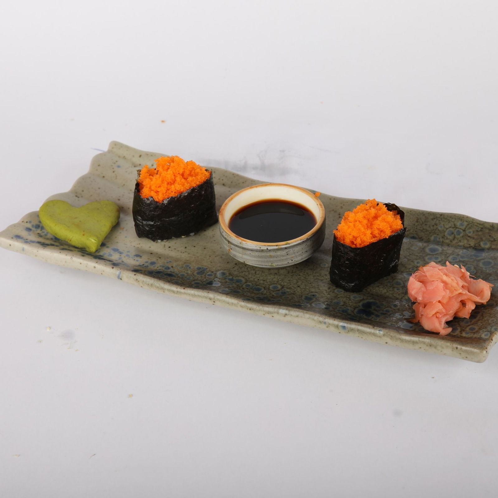 Tobiko Nigiri (2 Pcs.)