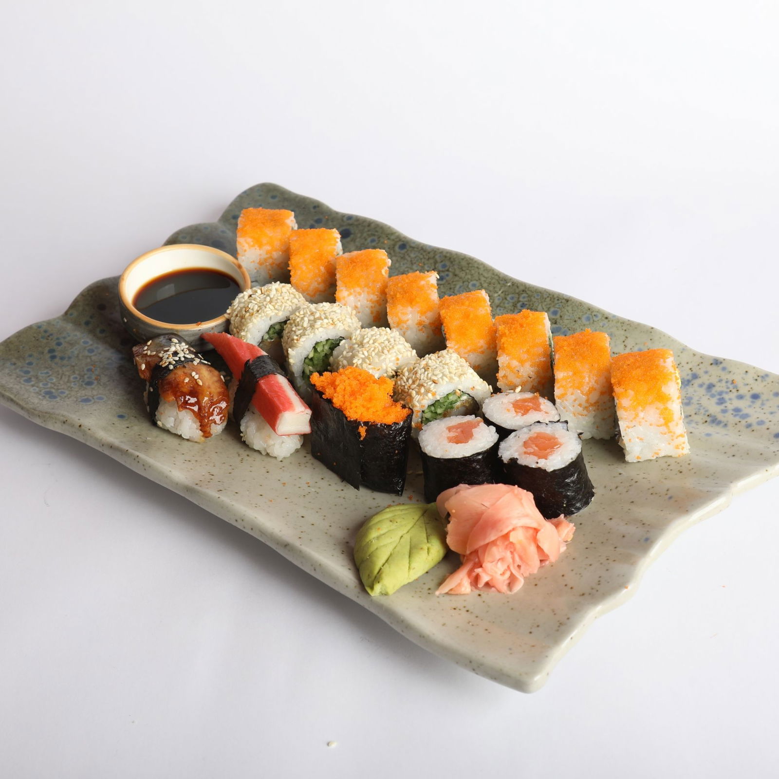 Sushi Set Menü (18 Pcs.)