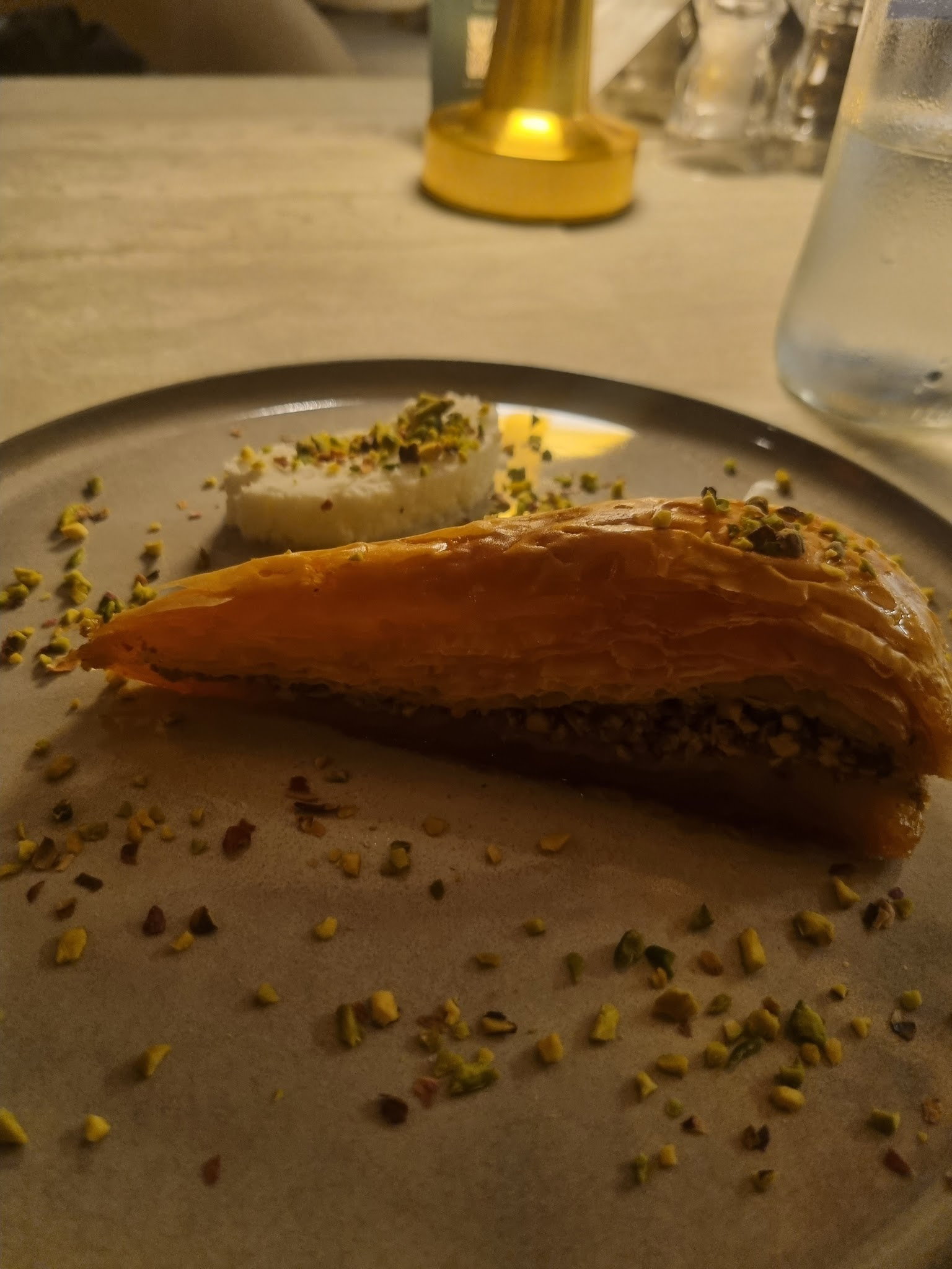 Arça Restaurant & Grill