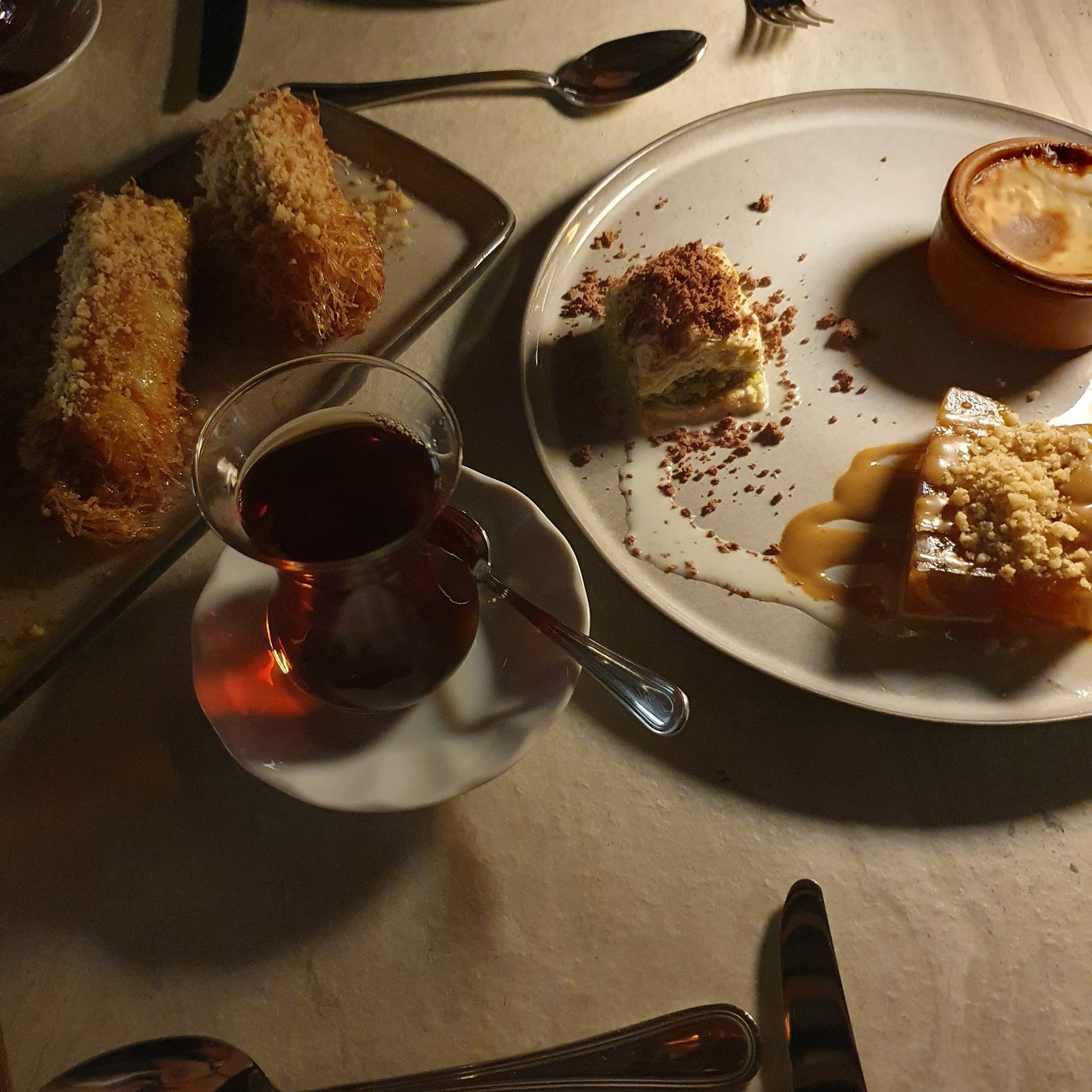 Arça Restaurant & Grill