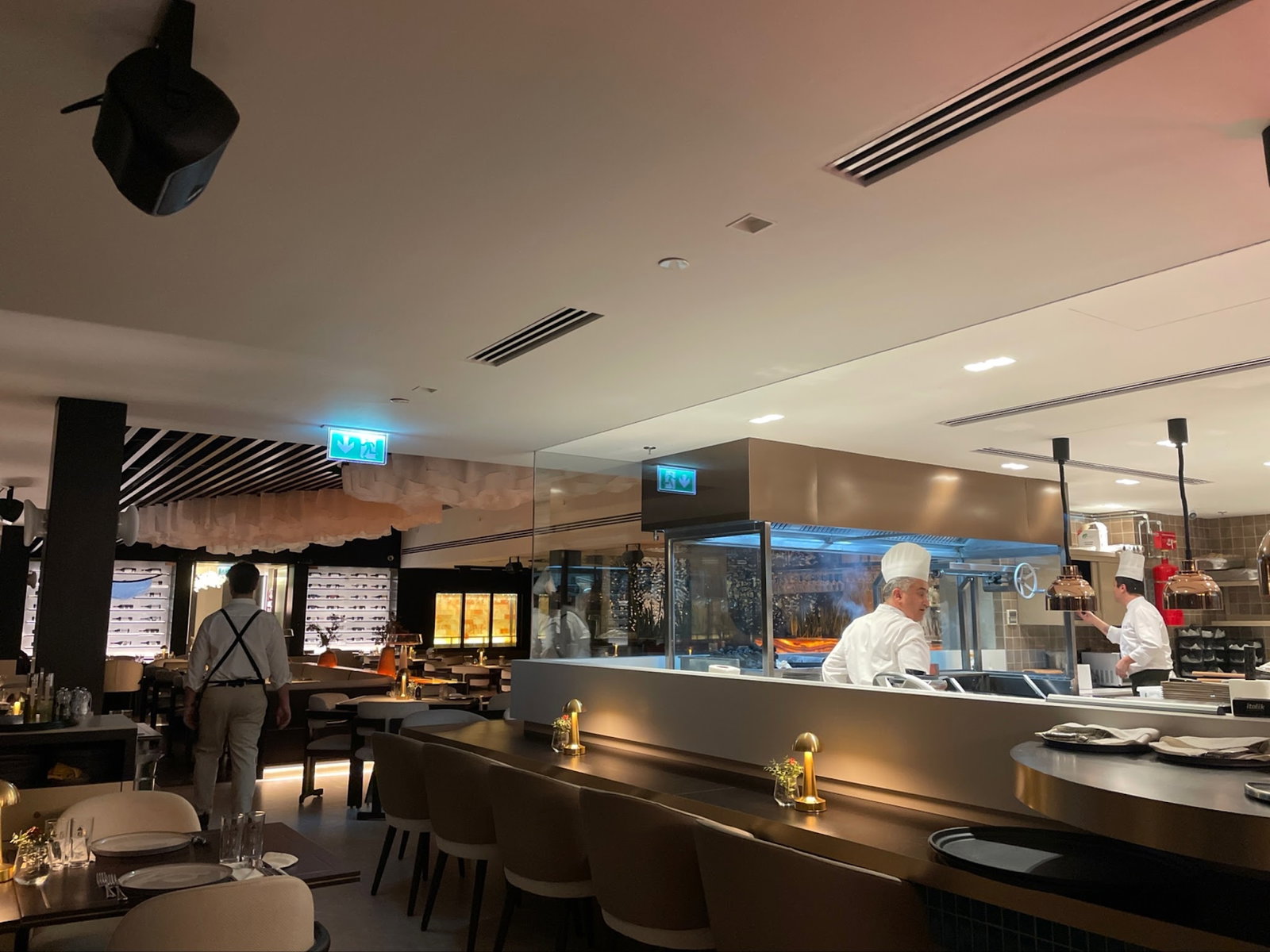 Arça Restaurant & Grill