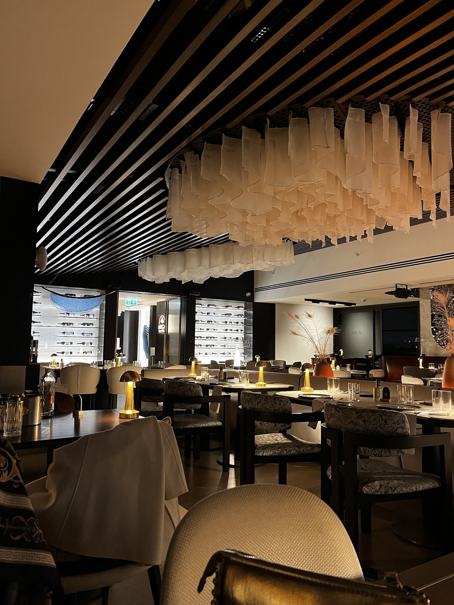 Arça Restaurant & Grill