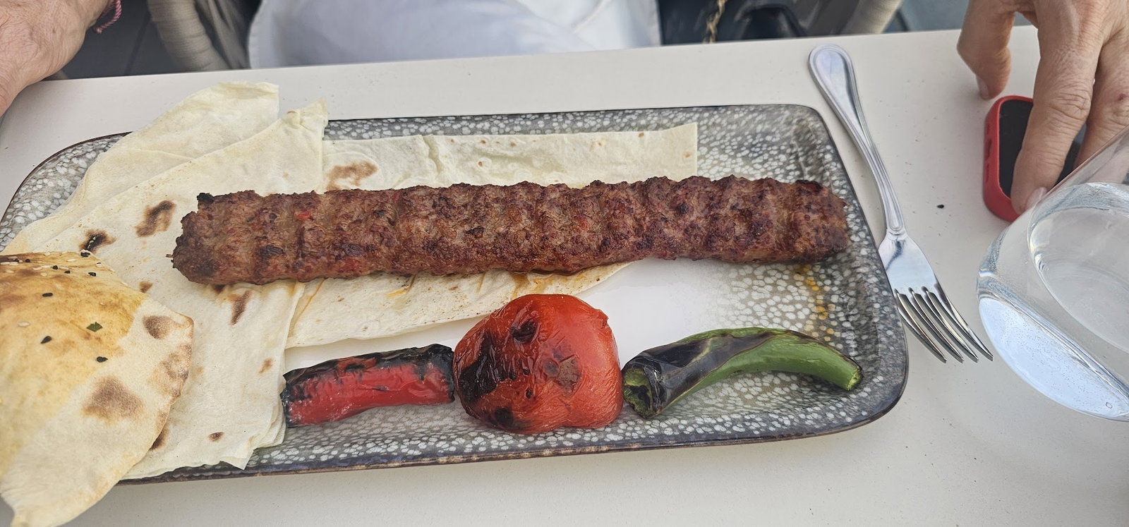 Arça Restaurant & Grill