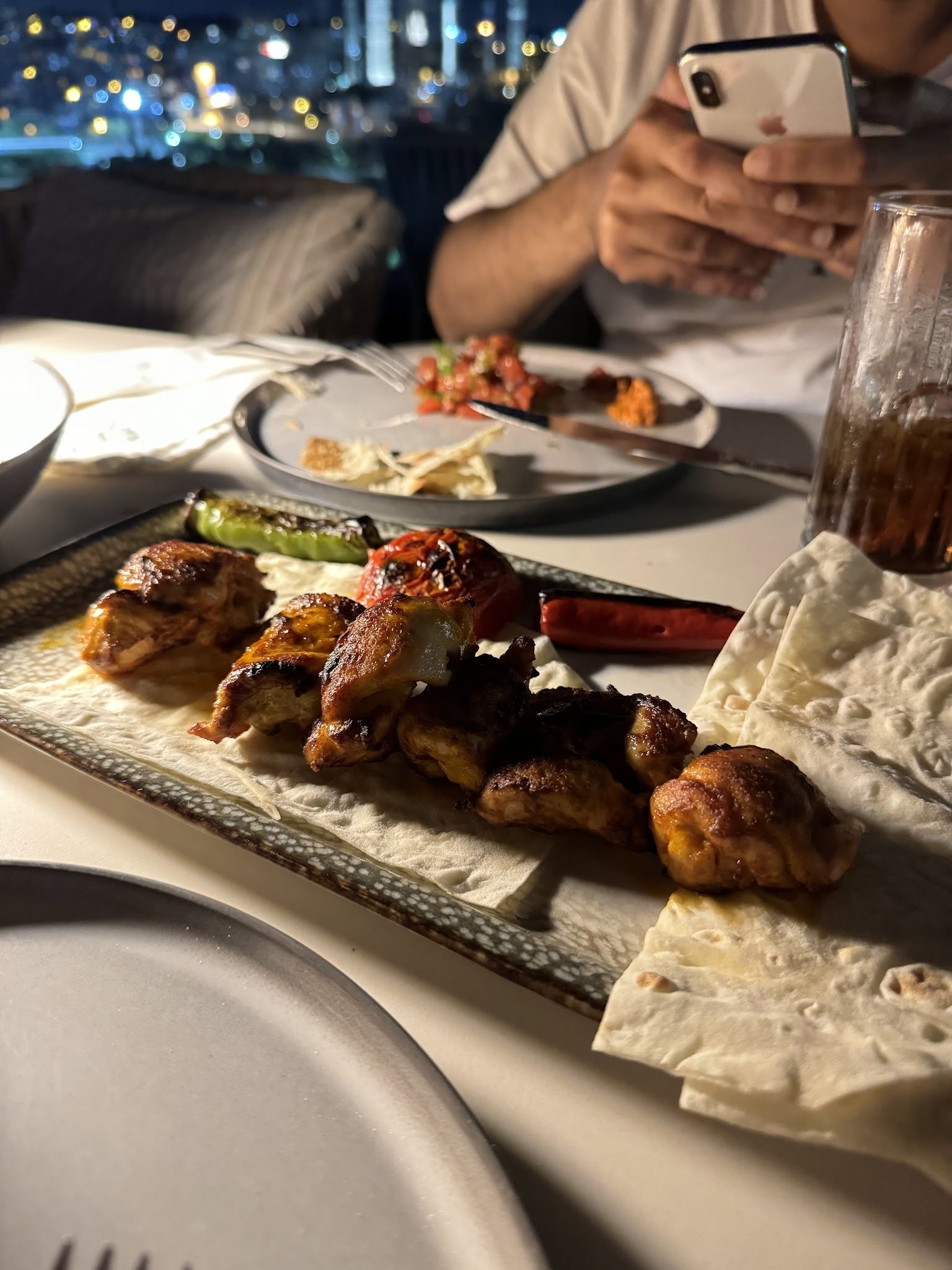 Arça Restaurant & Grill