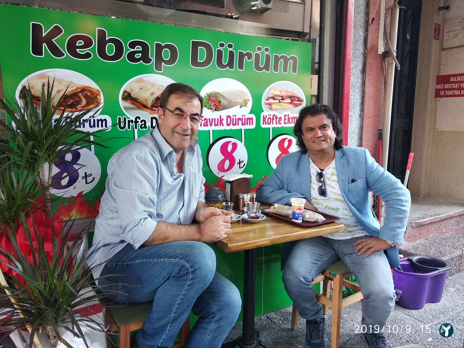 Abuzer Usta Dürüm Evi̇