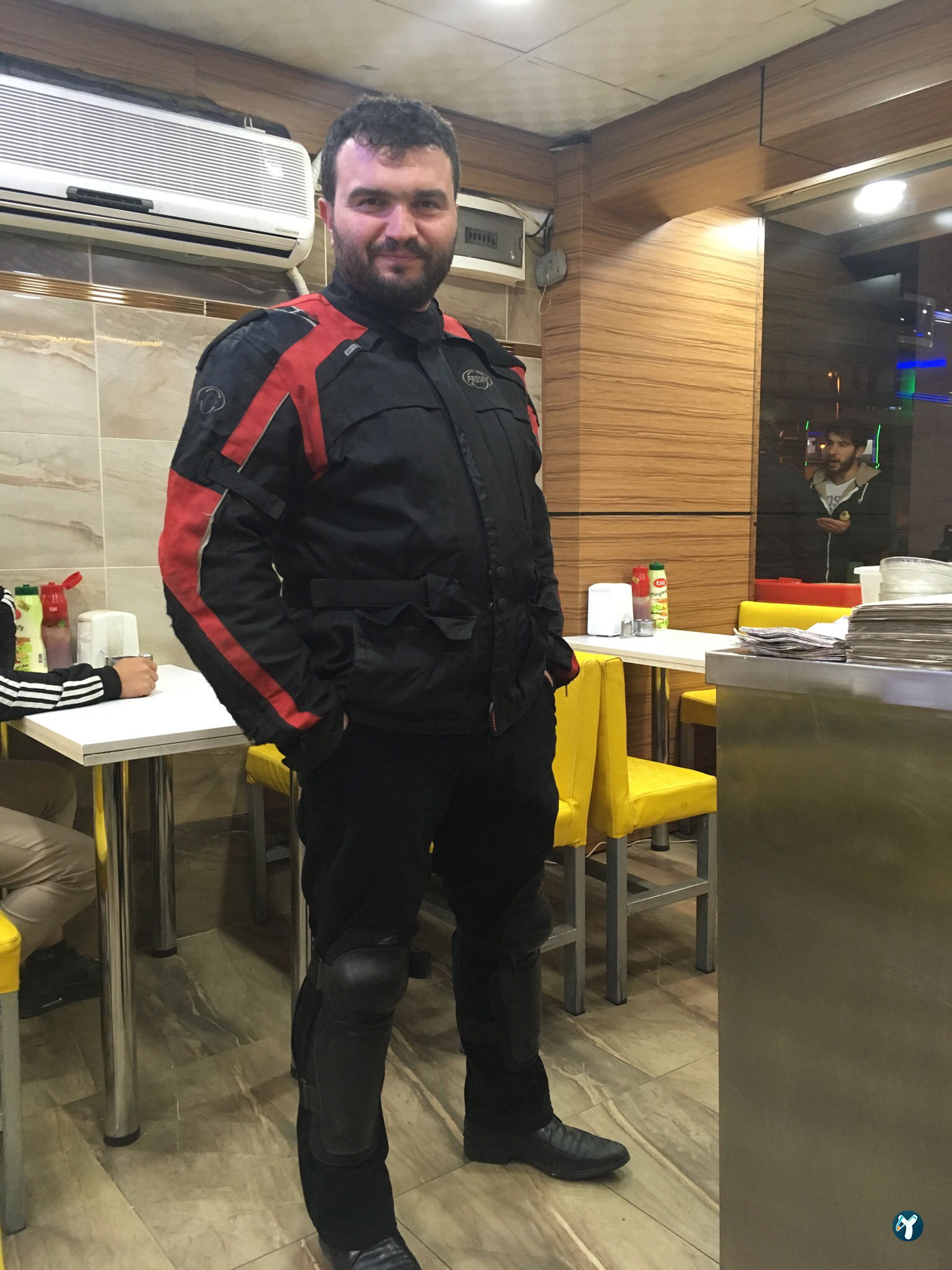 Vb Ci̇ğerci̇m ( Sultanbeyli Şubesi)
