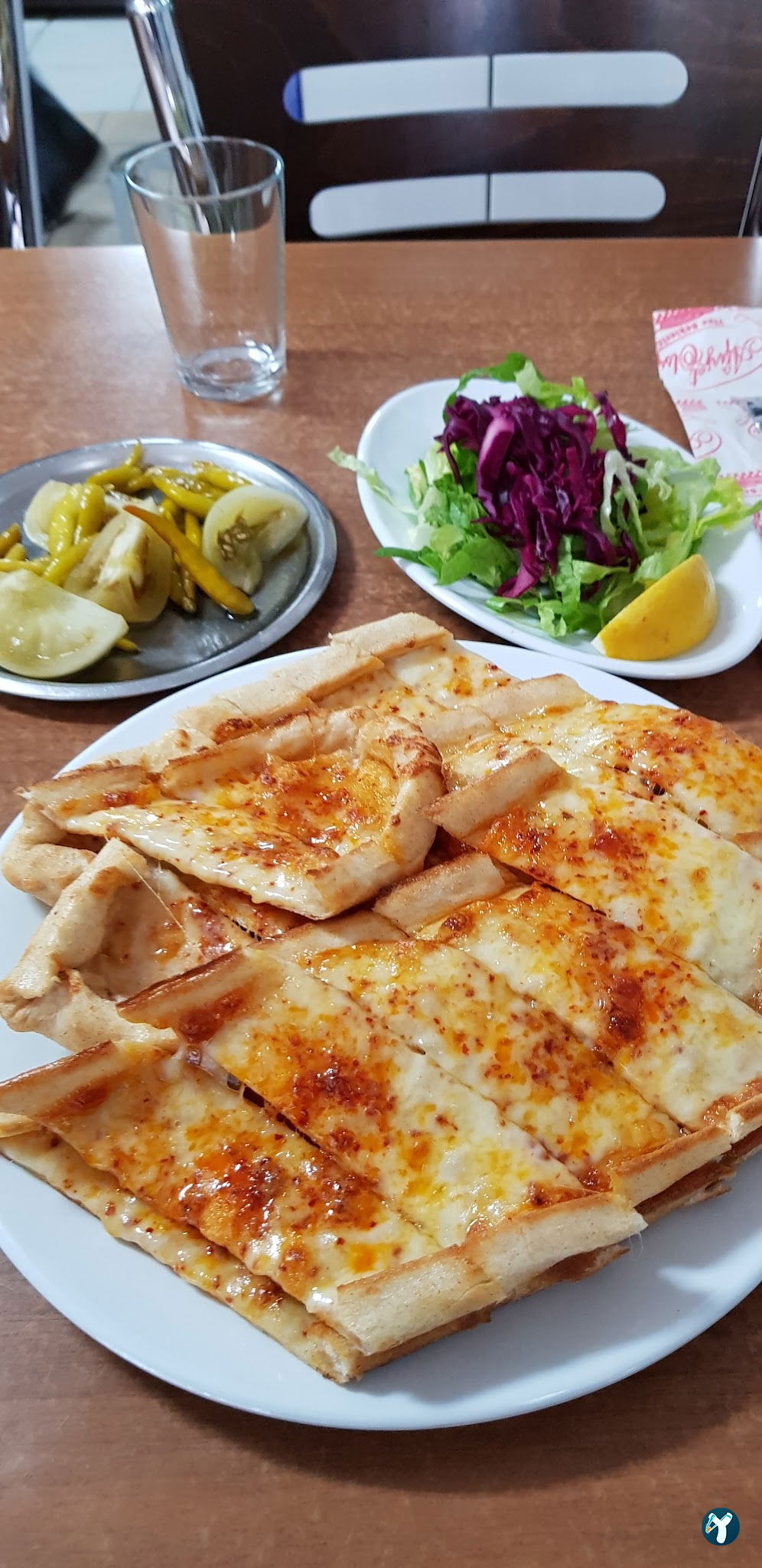 Çam Pide