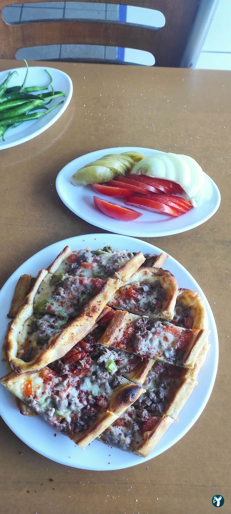 Çam Pide