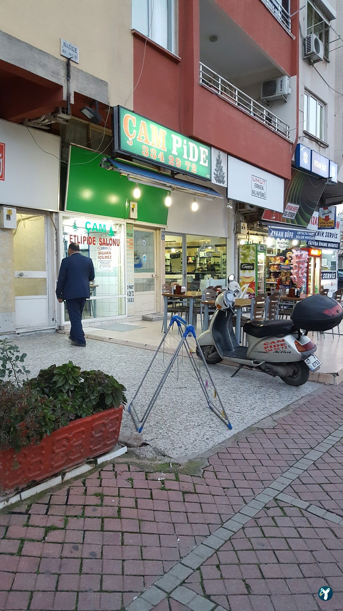 Çam Pide