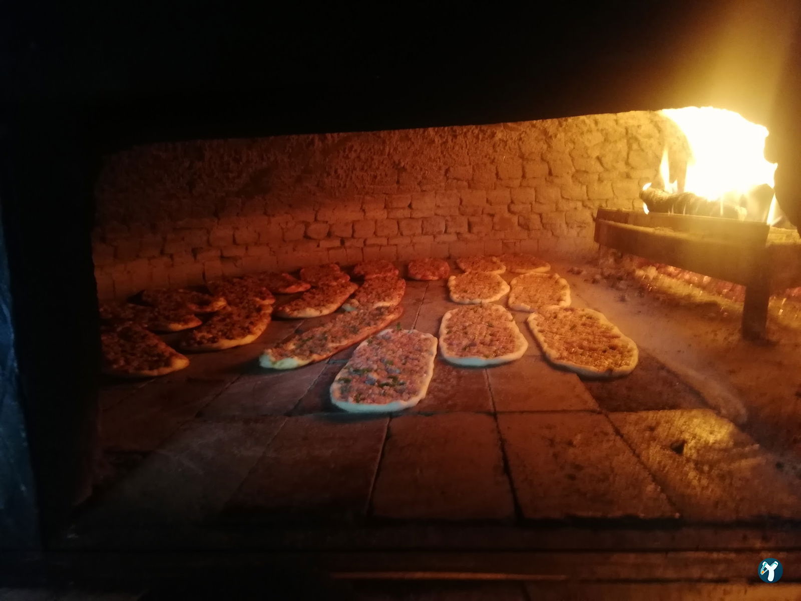Çam Pide