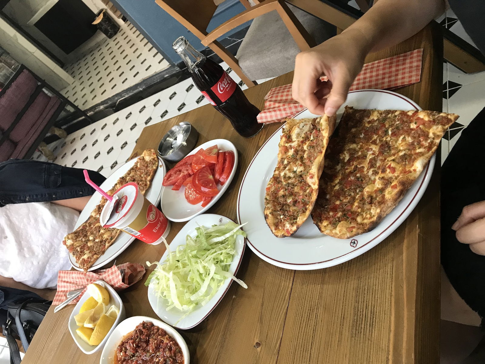 Amade Pide Kebap Lahmacun