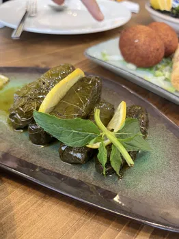 Karadish Restaurant | مطعم كراديش resimleri