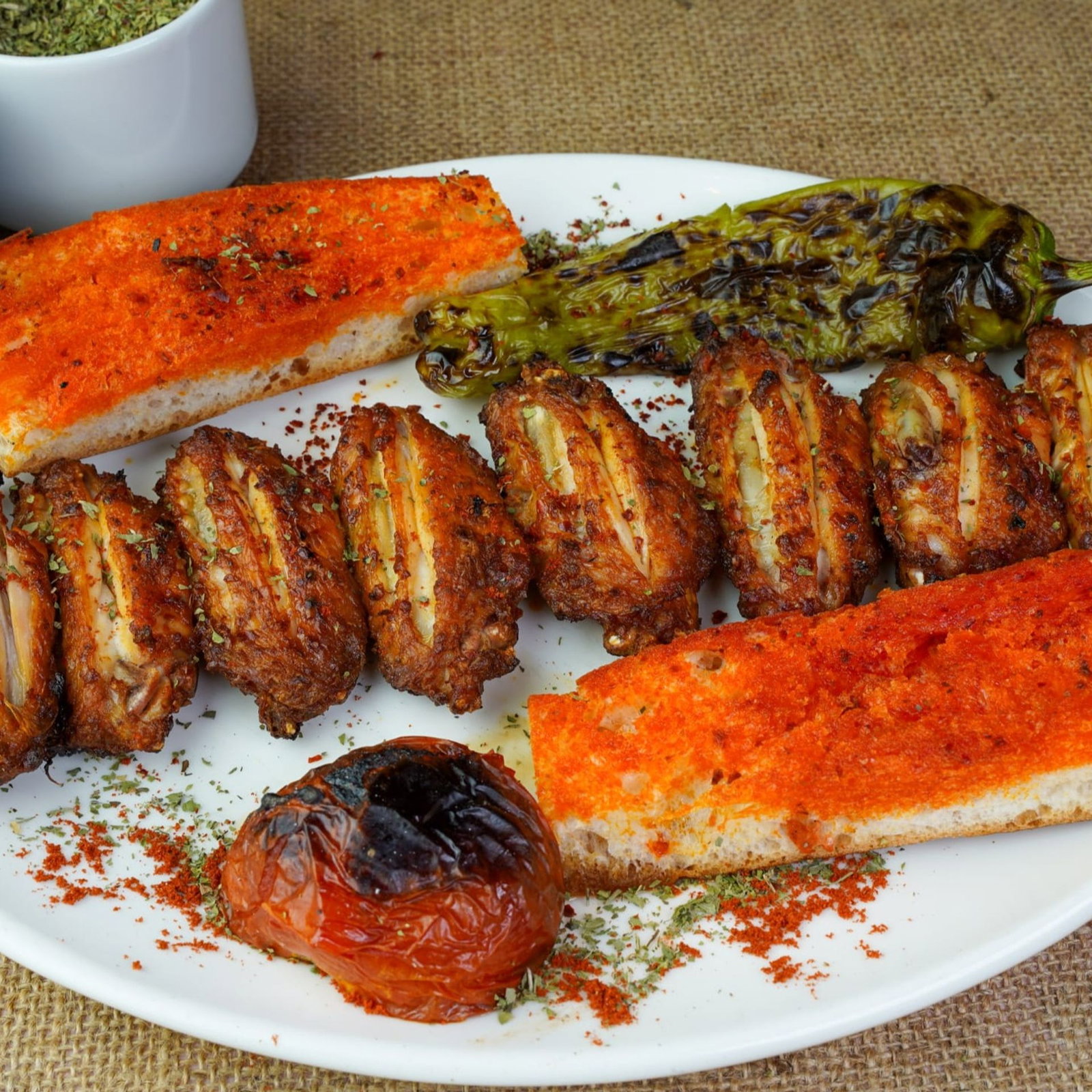 Yaprak Tavuk Kanat
