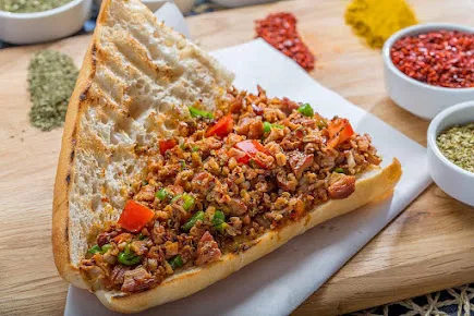 Bereket Tost Köfte Salonu resimleri