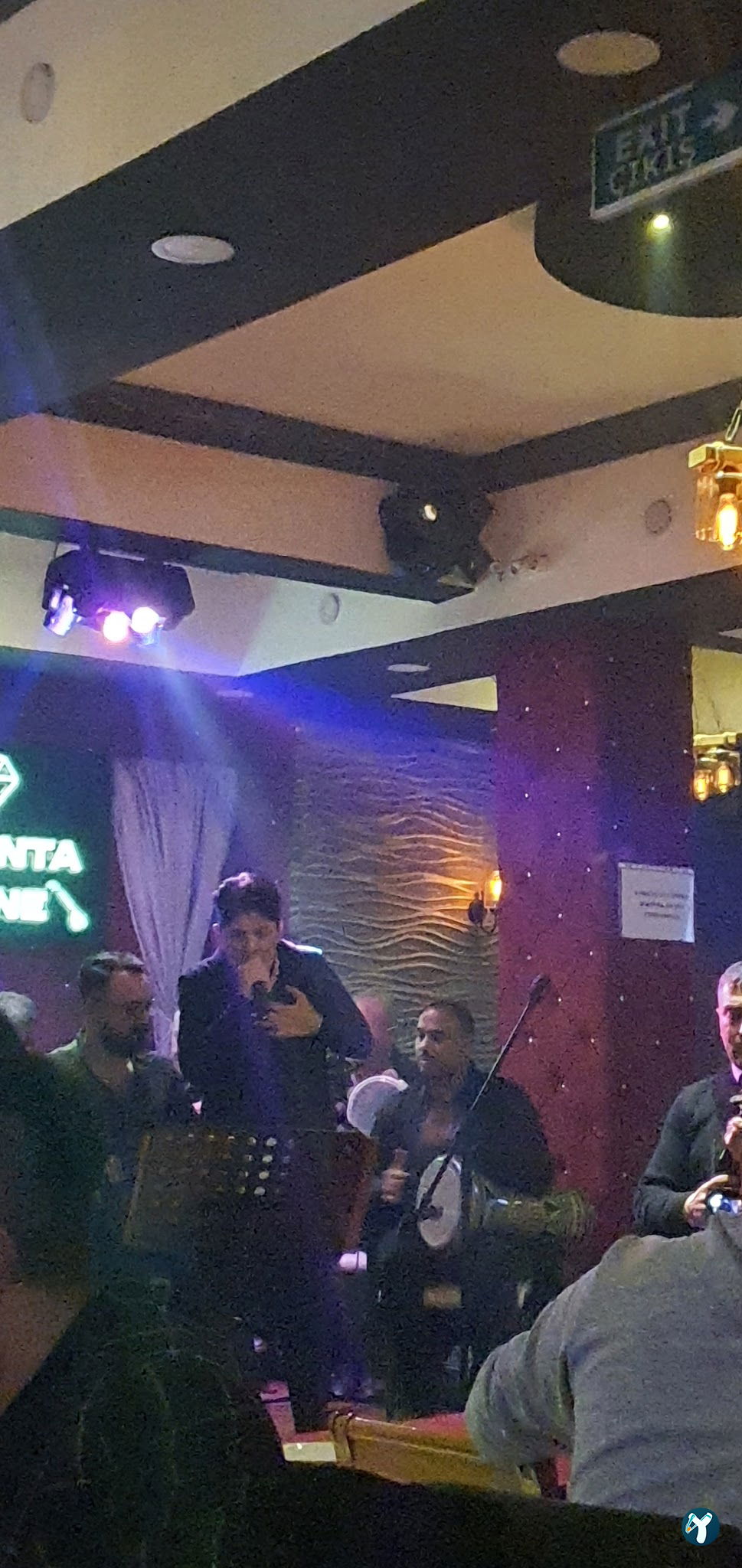 Pirlanta Sahne
