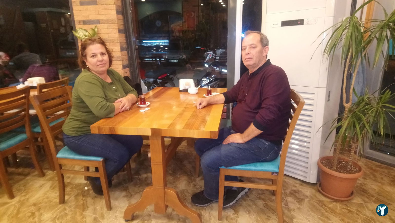 Turkuaz Pi̇de Salonu