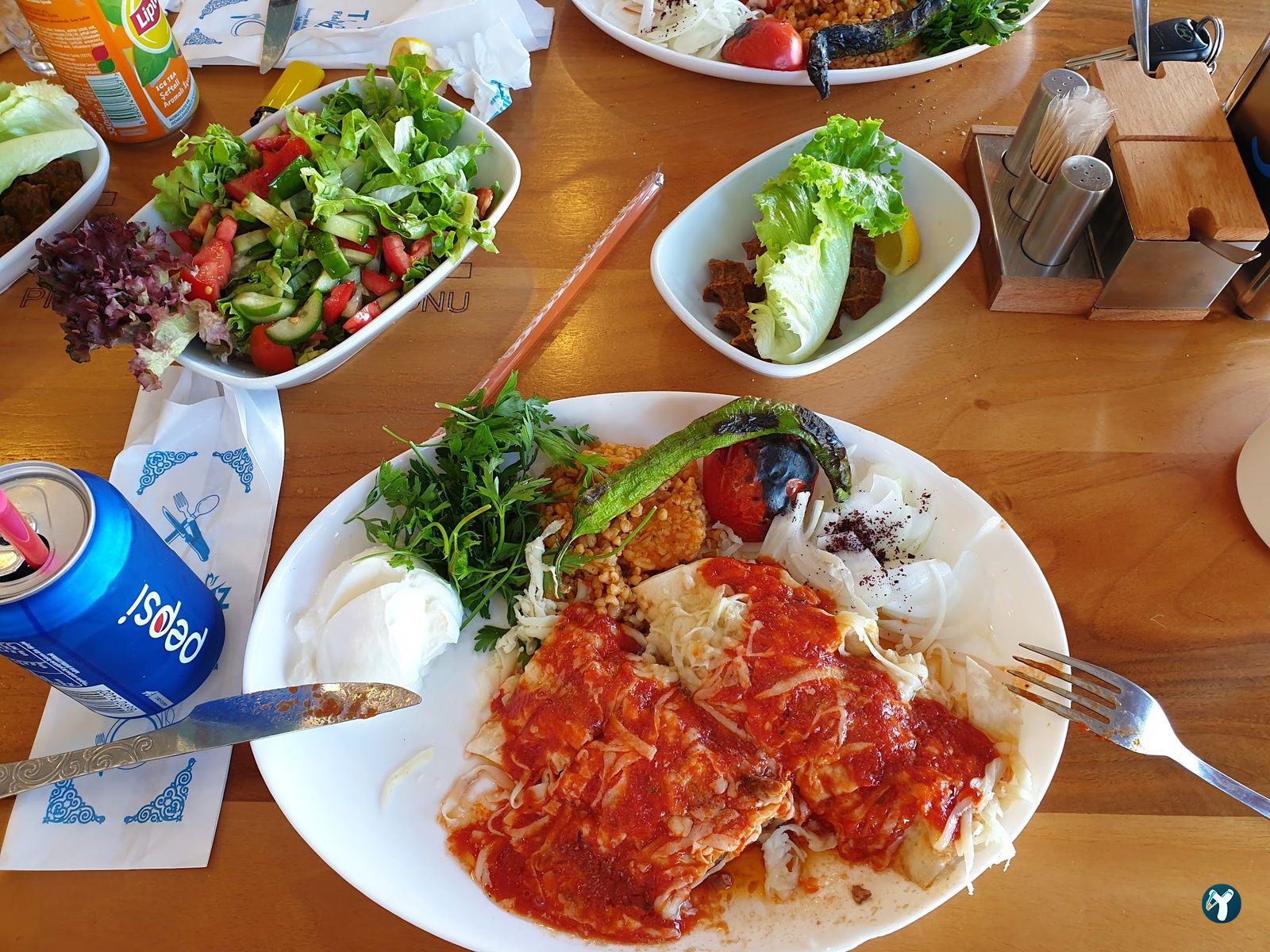 Turkuaz Pi̇de Salonu