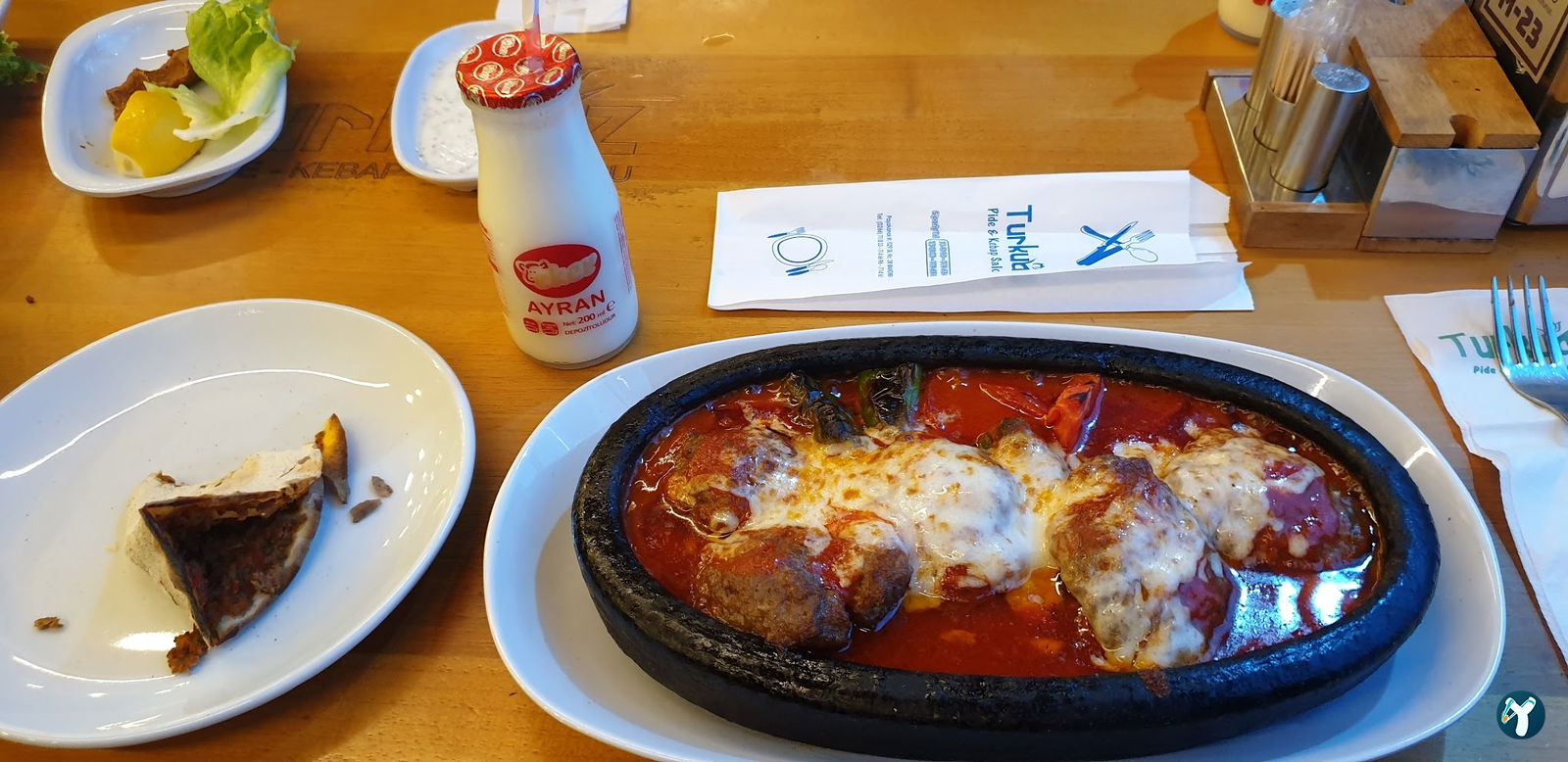 Turkuaz Pi̇de Salonu