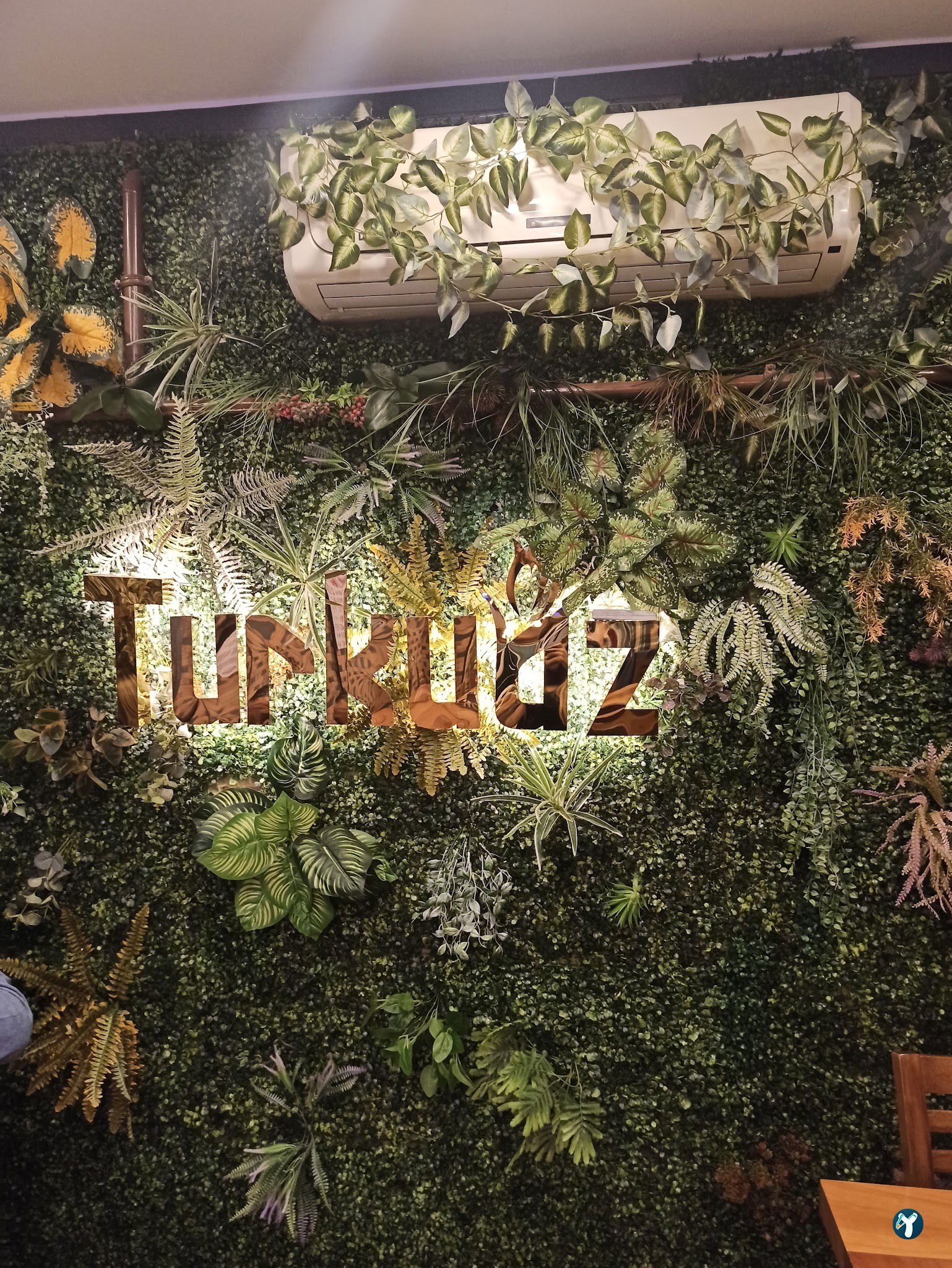 Turkuaz Pi̇de Salonu