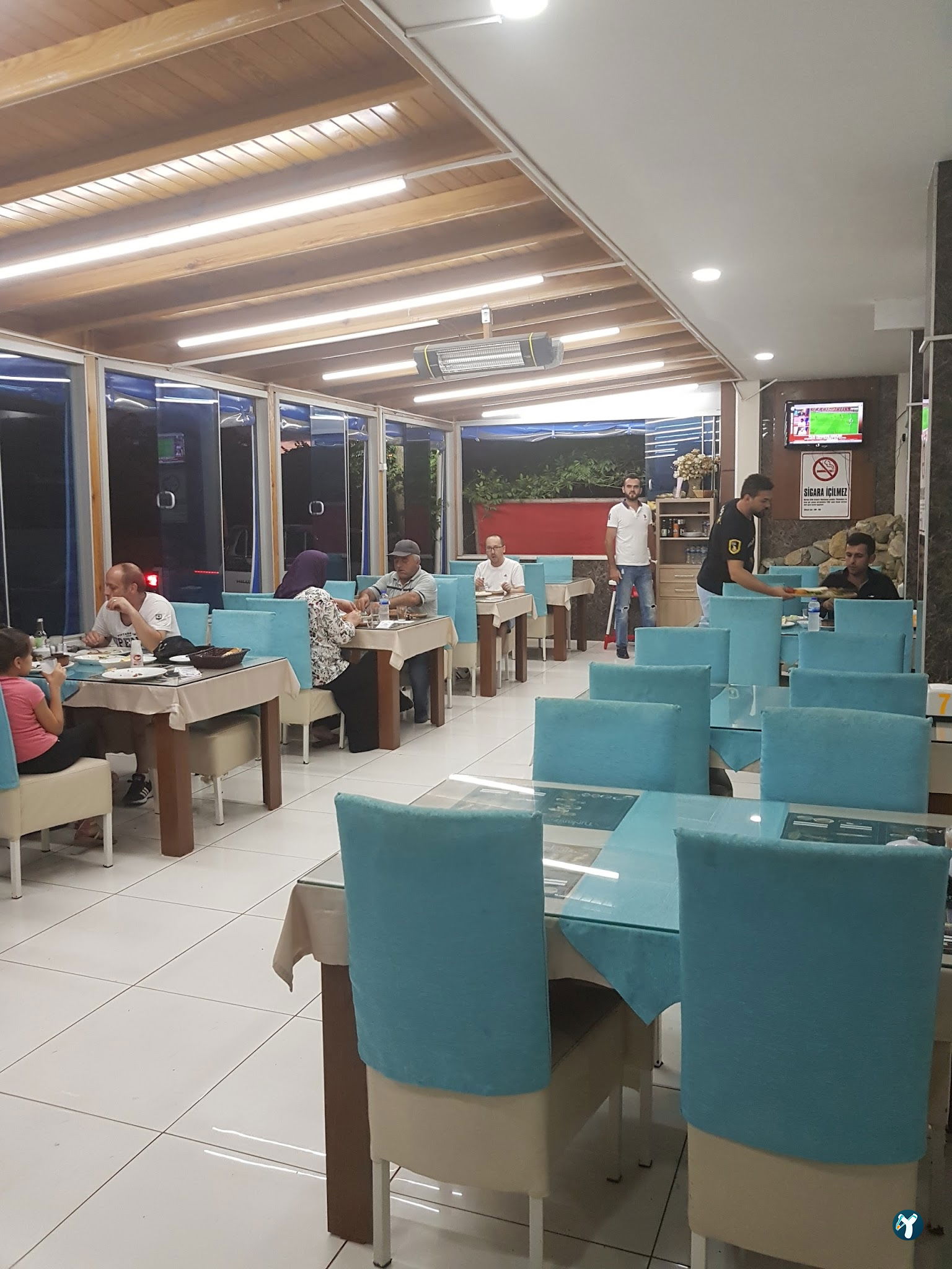 Turkuaz Pi̇de Salonu