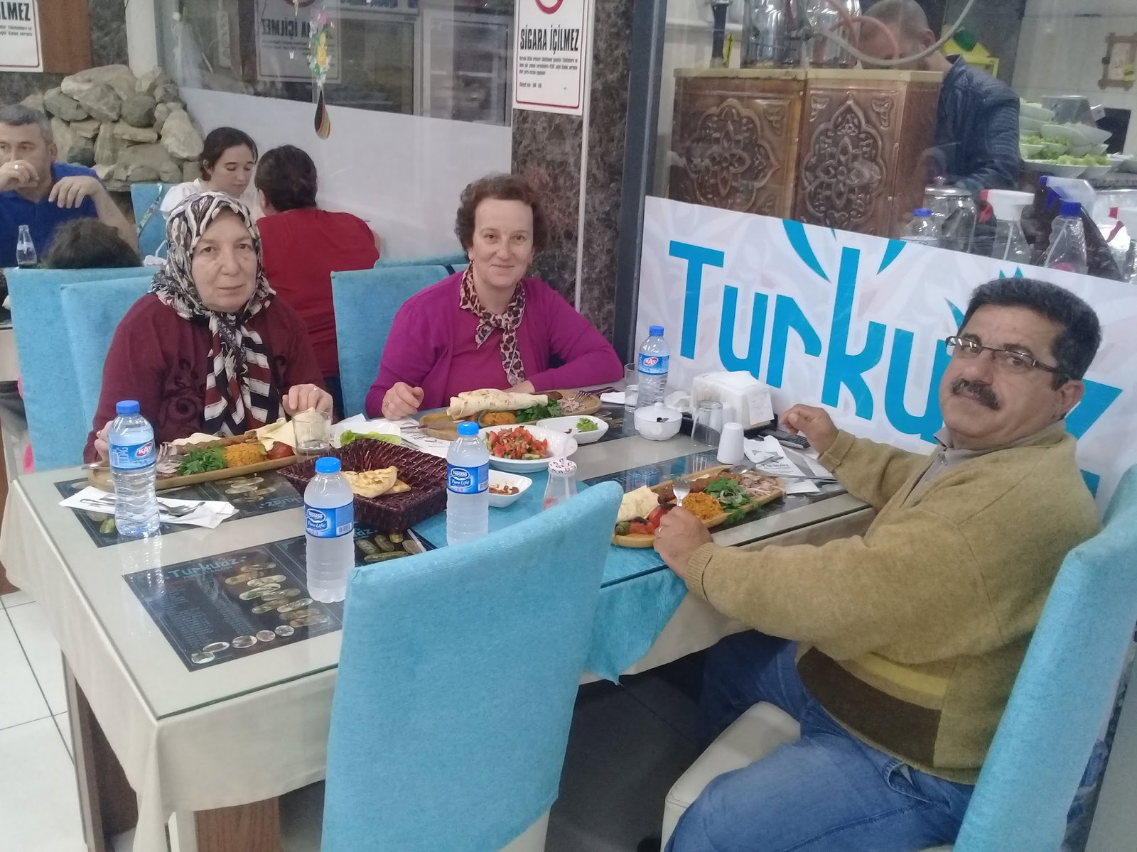 Turkuaz Pi̇de Salonu