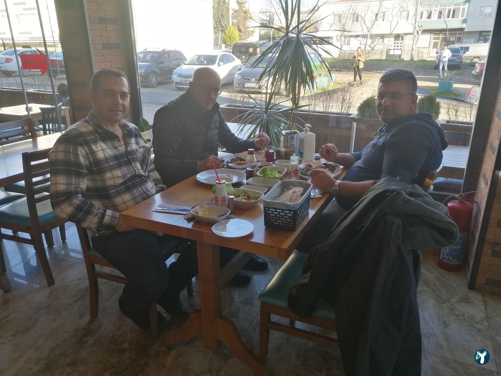 Turkuaz Pi̇de Salonu