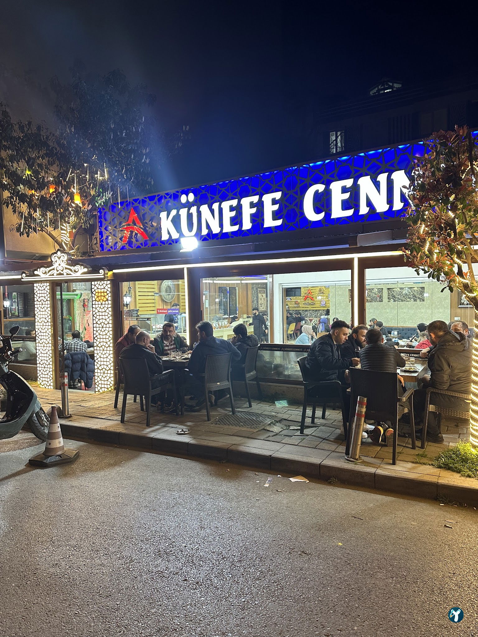 Künefe Cenneti̇ Güngören Köyiçi Şubesi