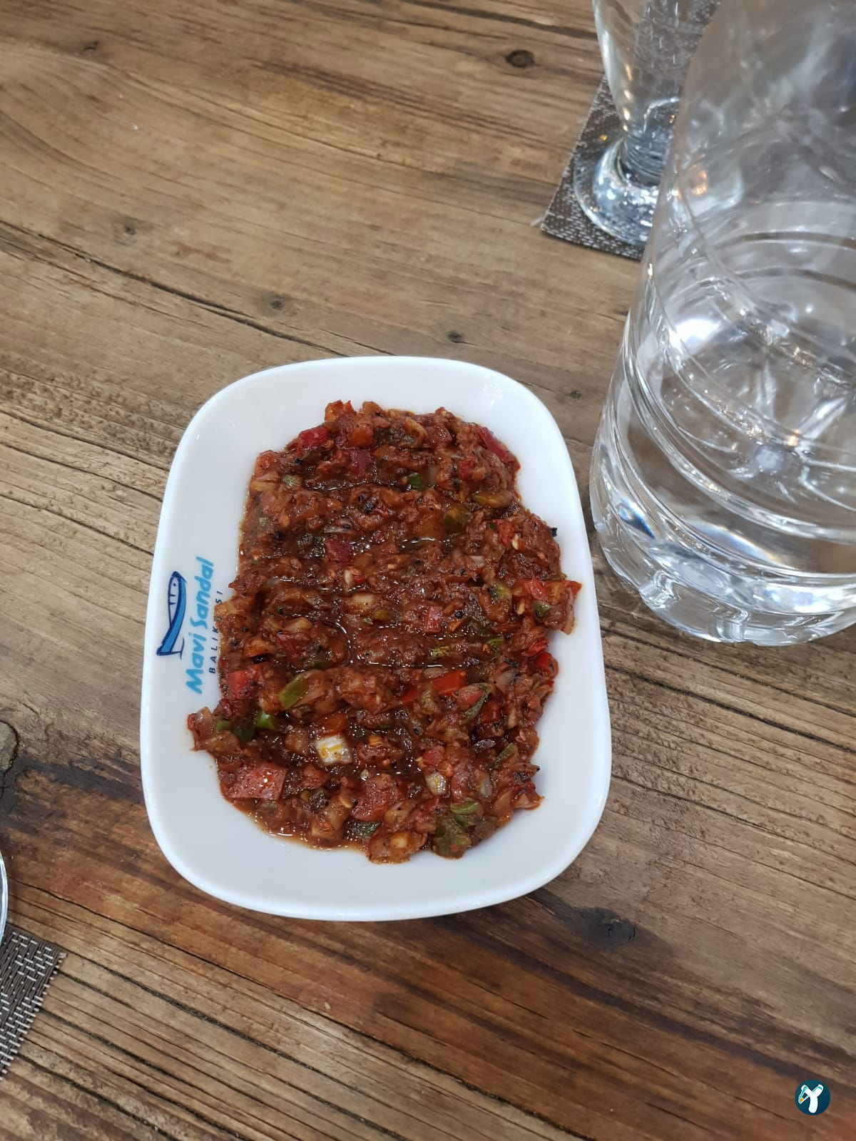 Beyaz Sandal Balikçisi