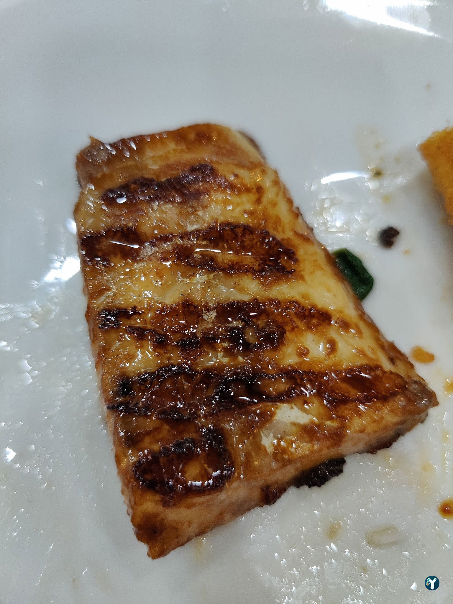Beyaz Sandal Balikçisi