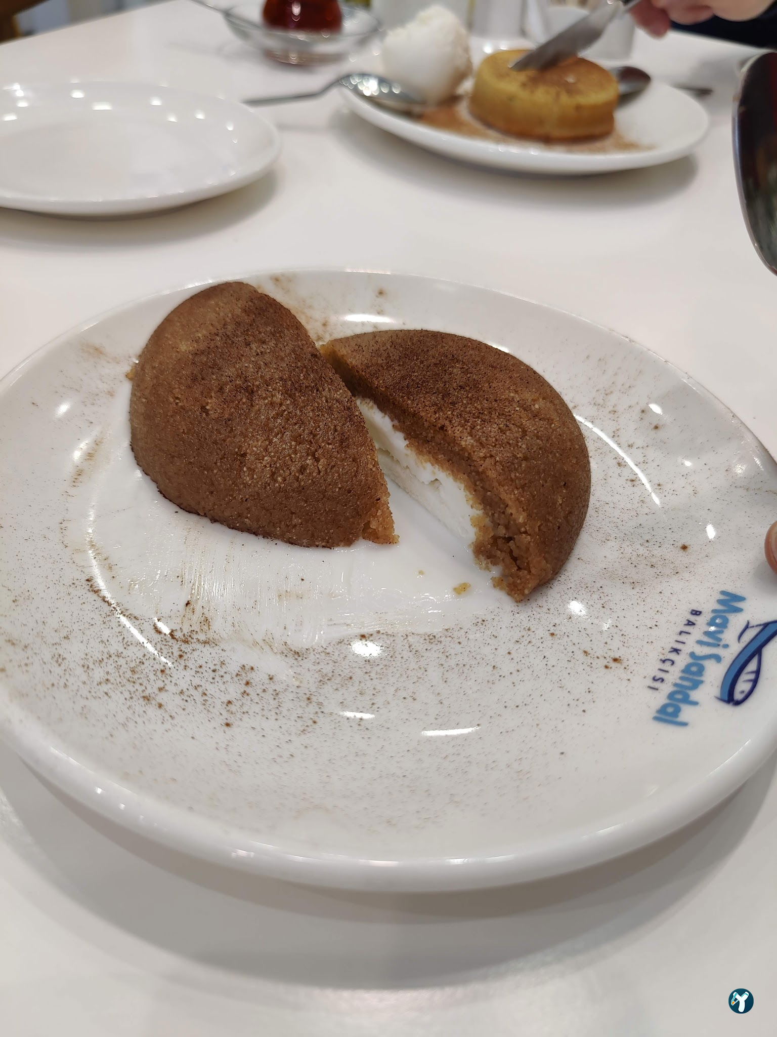 Beyaz Sandal Balikçisi