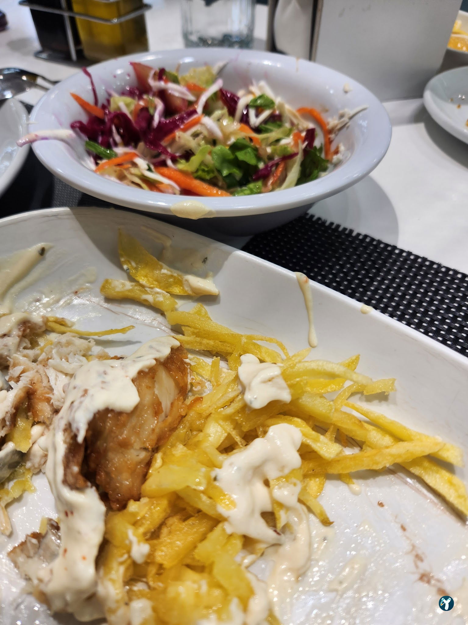 Beyaz Sandal Balikçisi