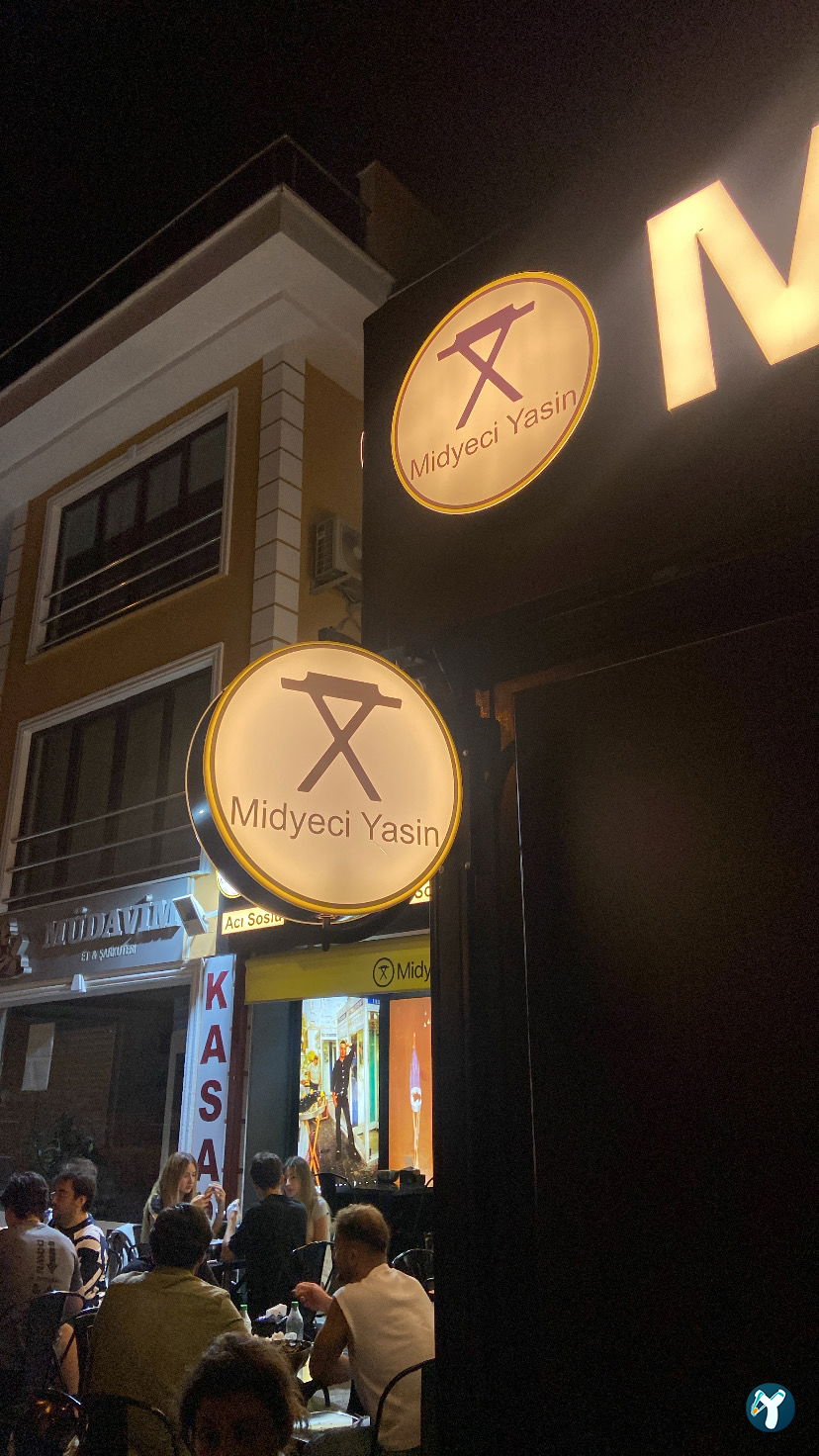 Mi̇dyeci̇ Yasi̇n İzmi̇t