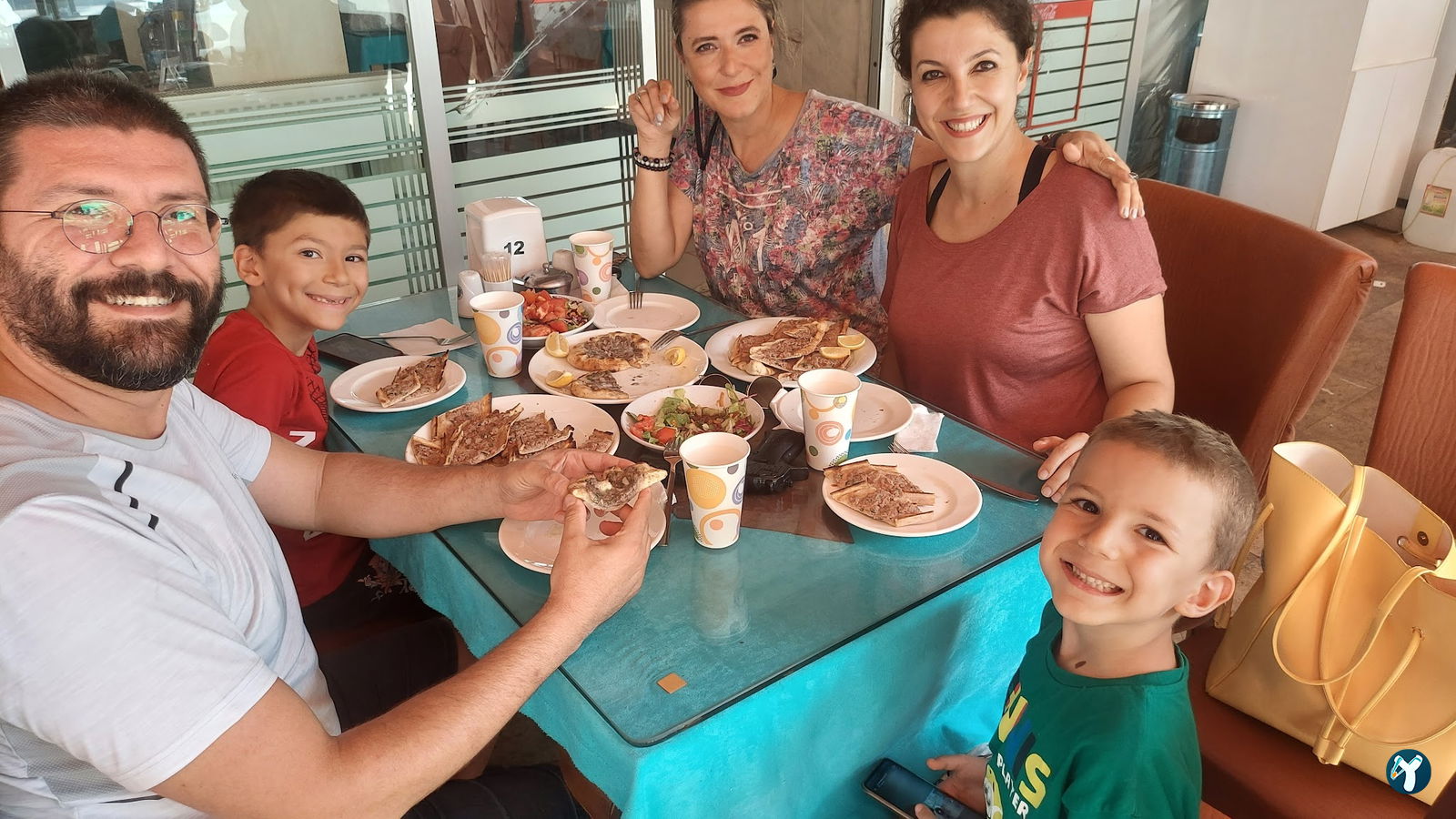Özkan Pide Restaurant