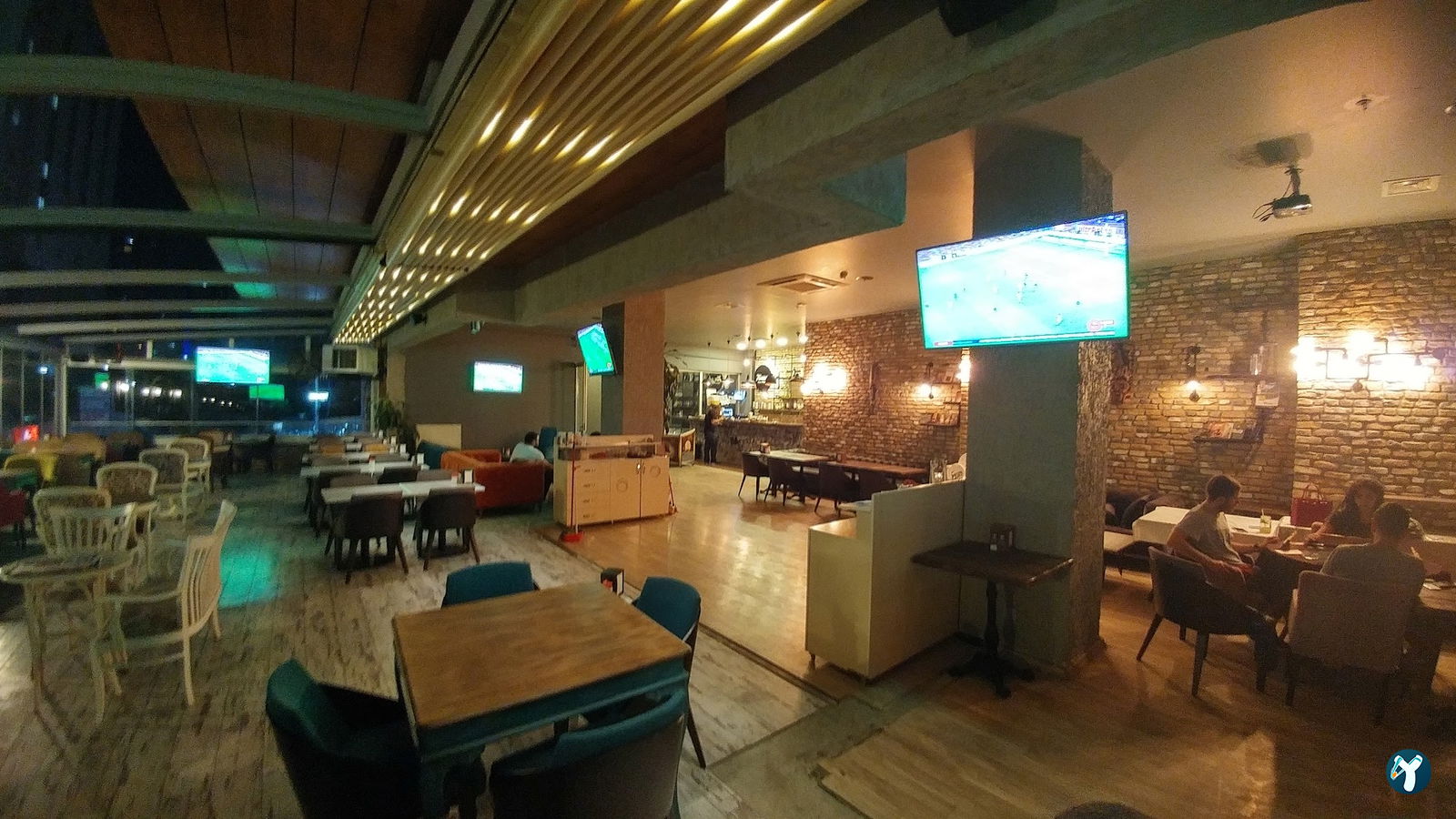 Terrace Cafe & Restaurant