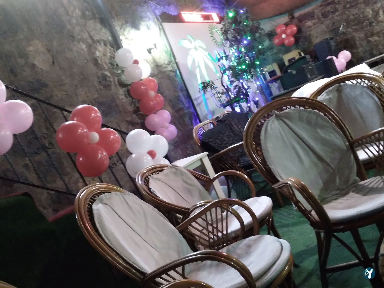 Sakli Bahçe Cafe