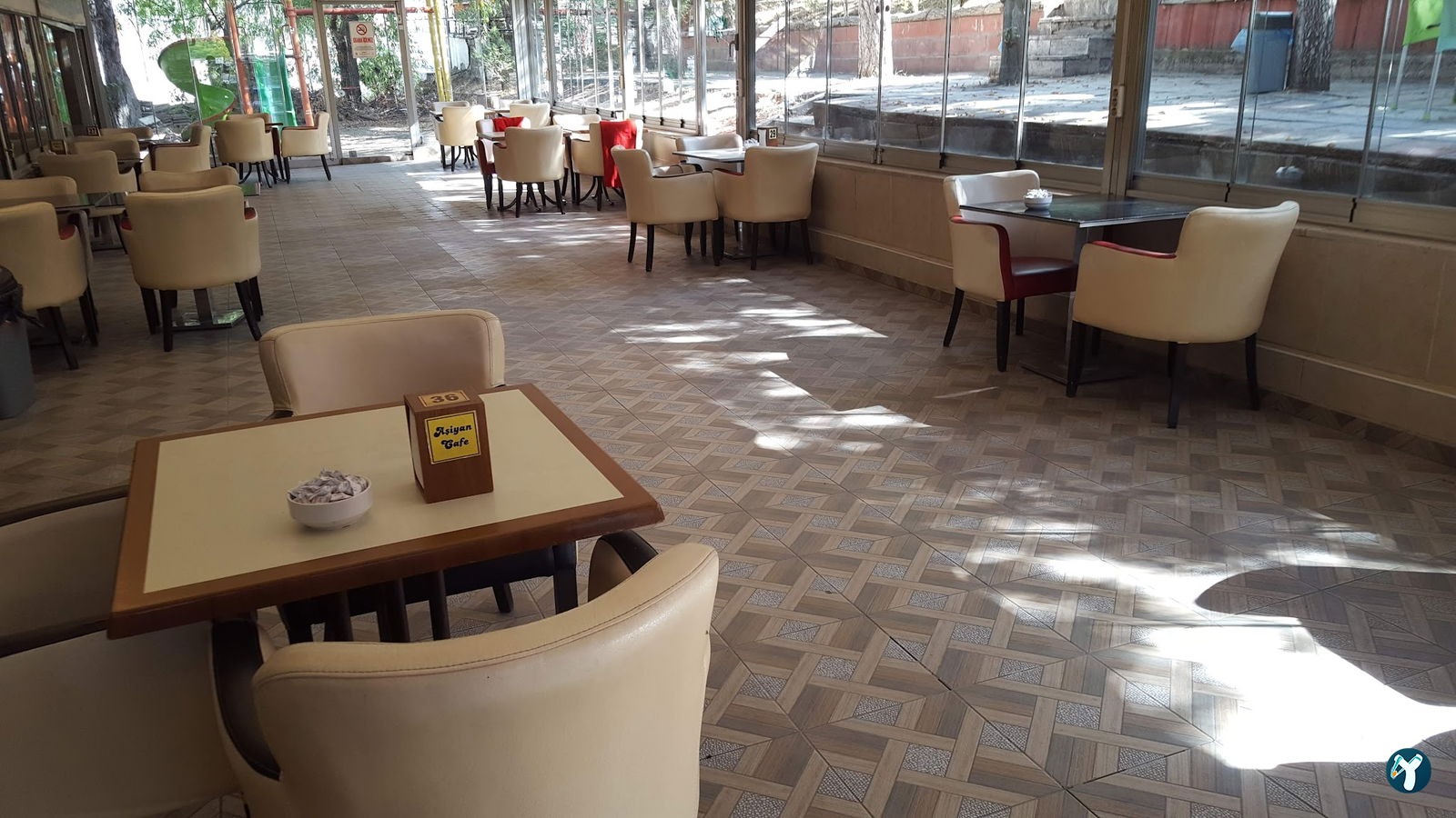 Aşi̇yan Cafe Bi̇lardo