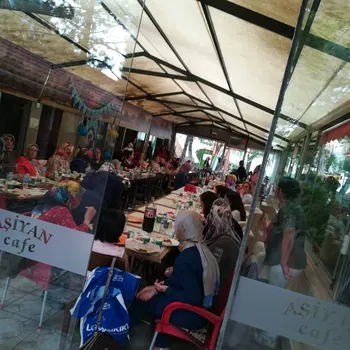 Aşi̇yan Cafe Bi̇lardo resimleri