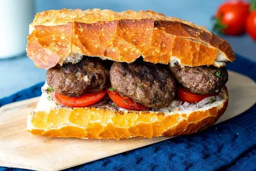 Aşi̇yan Cafe Bi̇lardo resimleri