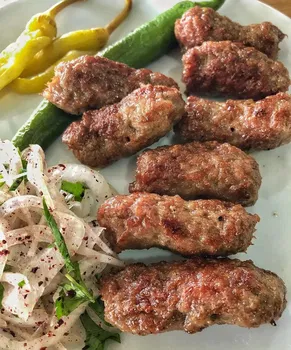 Oz Mutlu resimleri