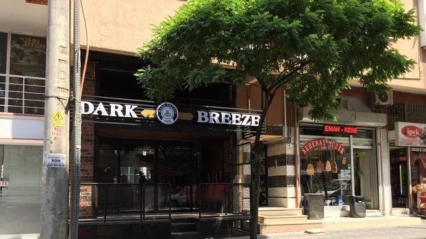 Dark Breeze resimleri