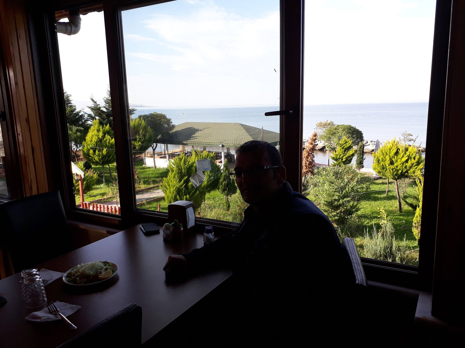 Yalıköy Köftecisi Burhan Ay