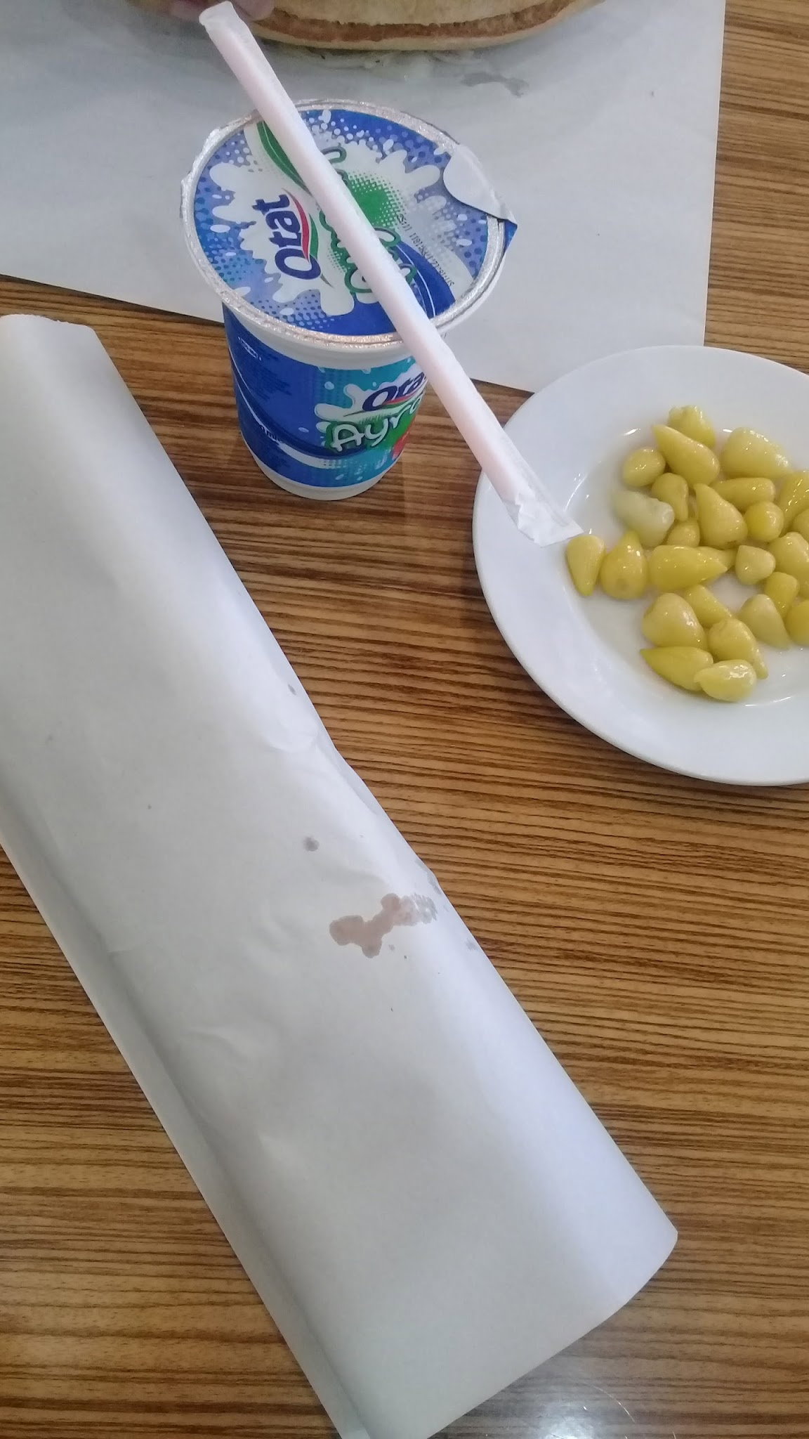 Yalıköy Köftecisi Burhan Ay