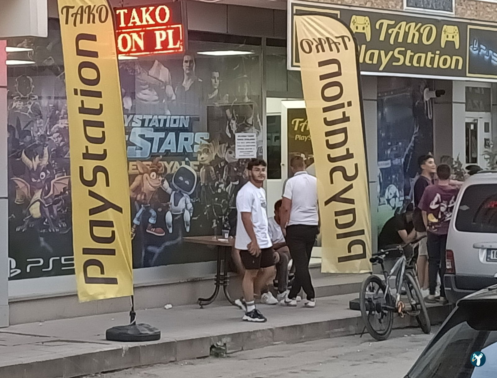 Tako Playstati̇on Cafe